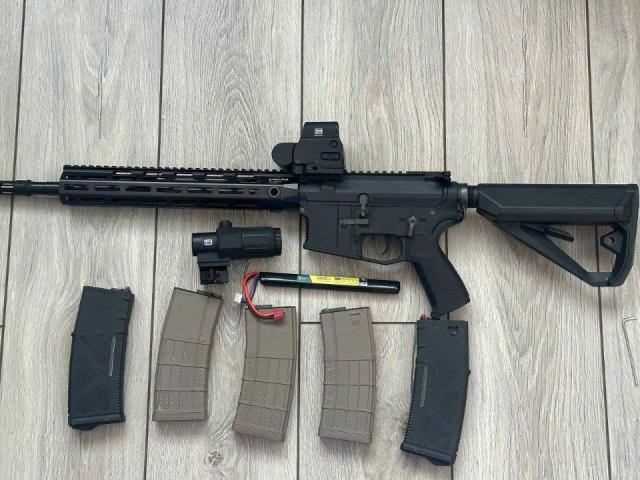 Продаю страйкбольний автомат ARCTURUS