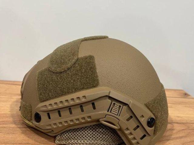 шолом з системою wendy