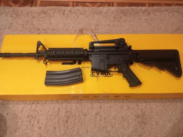 M4 A1 RIS CYMA 007