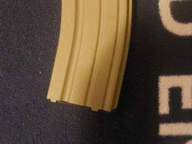 Продам бункерний магазин