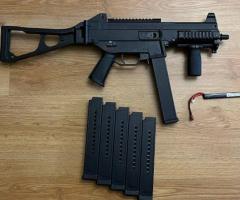 Продам UMP-45