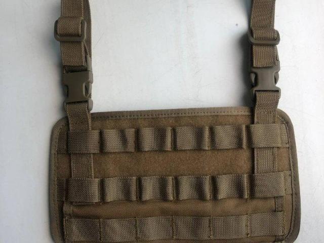 Панель на стегно