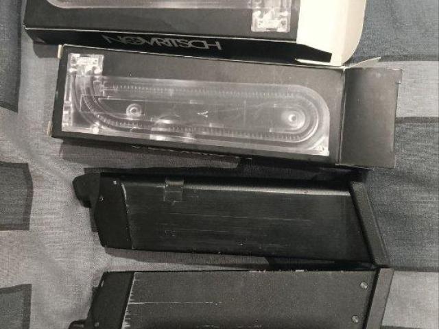 магазини для Глок на грінгазі