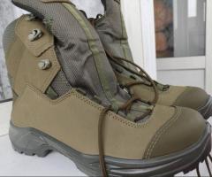 Форма, Каска, аптечка, берцы и тп