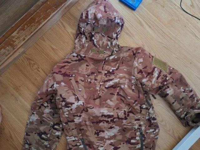 Осіння куртка на флісі