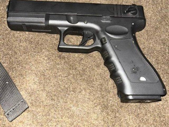 Продаю глок 18 CM.030