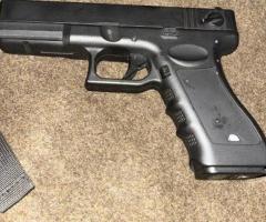 Продаю глок 18 CM.030