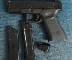 Продам страйкбольний глок 45