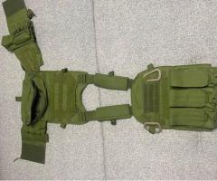 Продам страйкбольний бронежилет