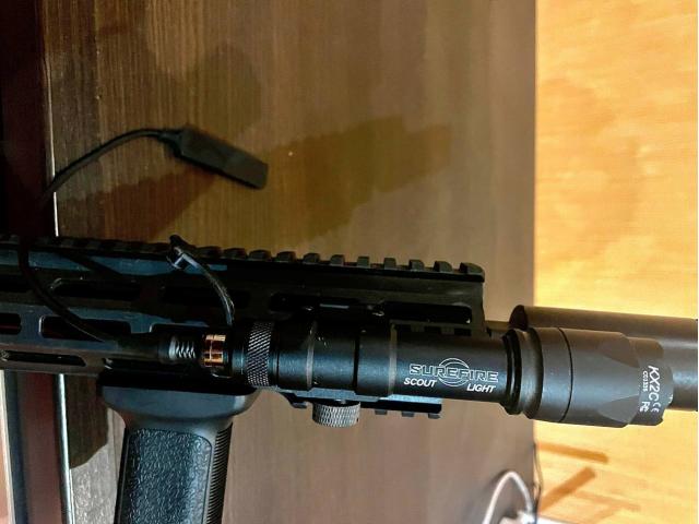 Фонарик SureFire 600c