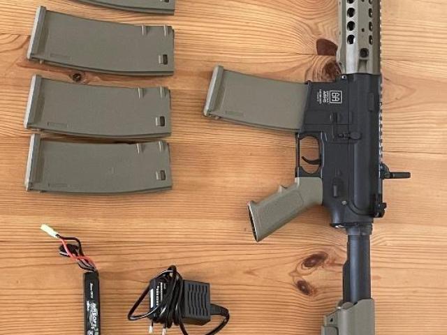 Specna Arms M4 SA-F01 FLEX Half-Tan