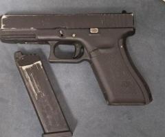 Продам WE глок-17