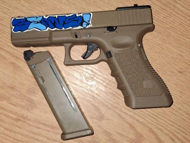 Продам глок 17 від East Crane